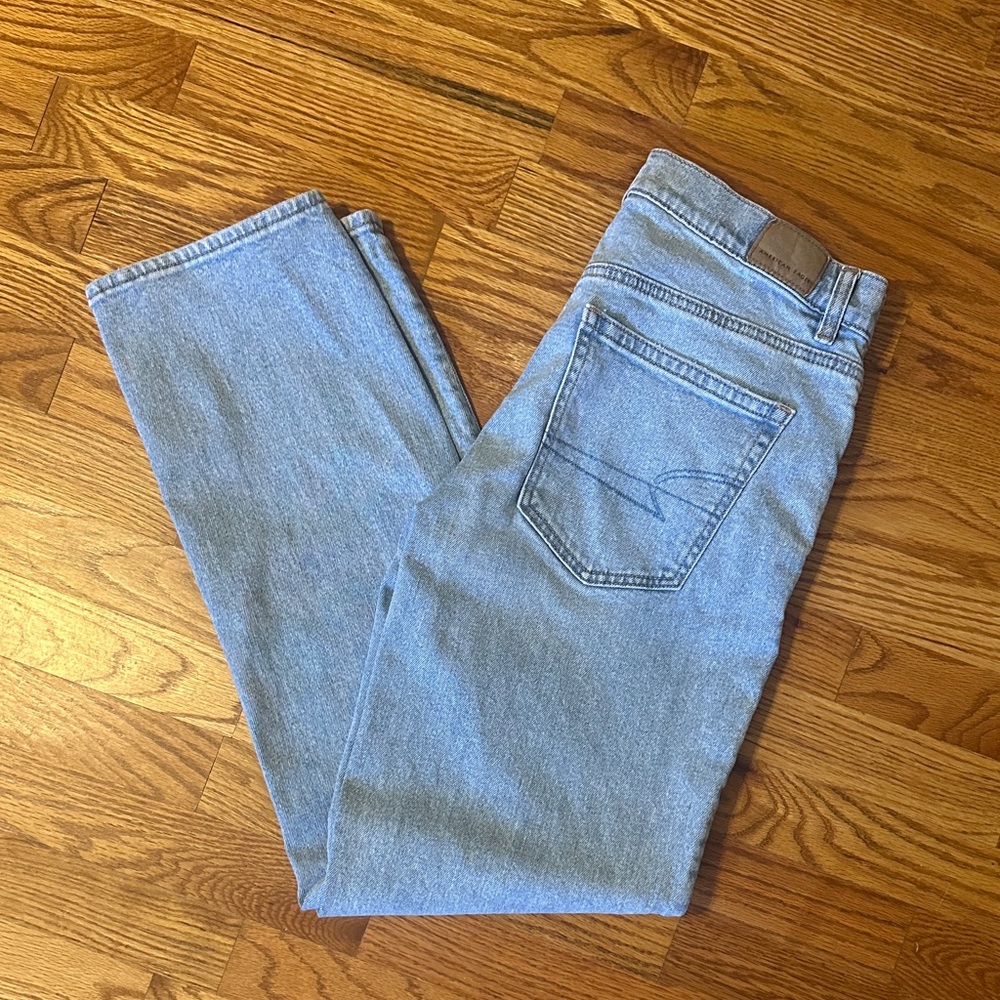 American Eagle Outfitters Super High Rise Straight Jeans - Light Blue